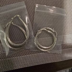 Elegant SS  Silver Hoop Earrings